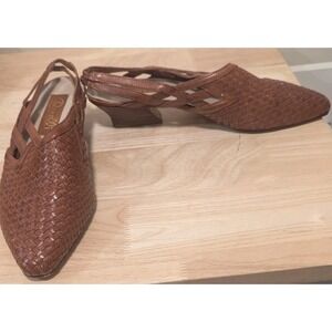 EUC Borelli Women 8M Braided Leather Pointed Toe Sandals Heel 90s Brazil Cognac